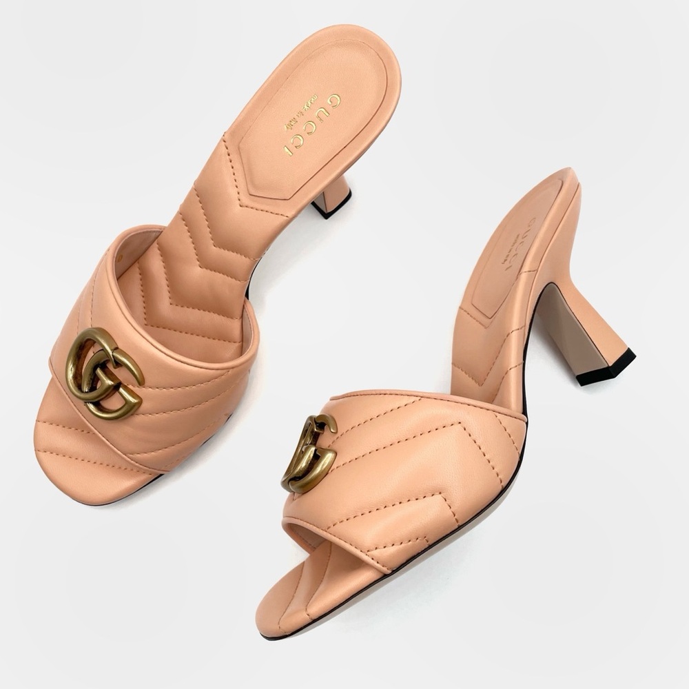 NEW Gucci Pink Peach Leather Double G Marmont Logo Matelasse Quilted Sandals